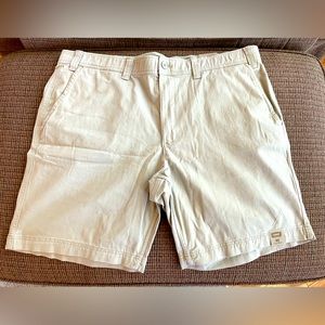 Foundry Mens Flat Front Casual Shorts Khaki Beige Sz 46 - NWT!
